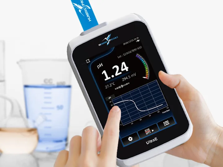 The touch screen operation of the  calibration-free micro disposable pH meter/pH measurement system/Humming Probe UX200/UltraE